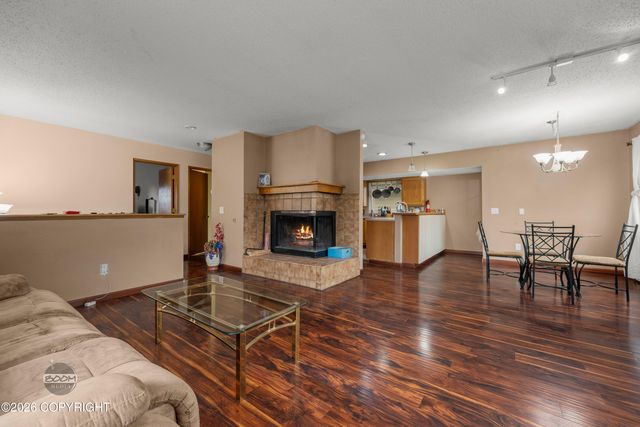 890 Lancaster Drive, Anchorage, AK 99503
