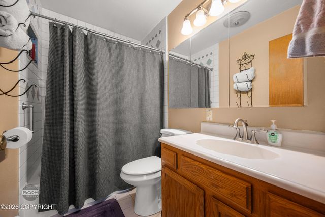 890 Lancaster Drive, Anchorage, AK 99503