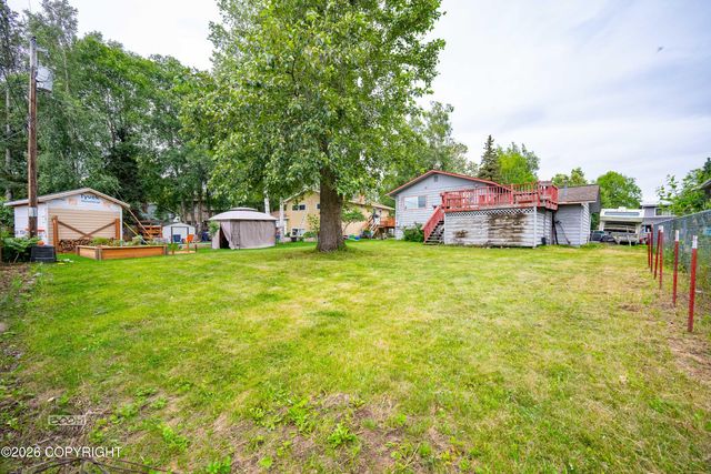 890 Lancaster Drive, Anchorage, AK 99503