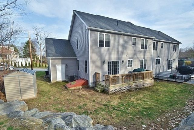 20 Duluth St, Worcester, MA 01604