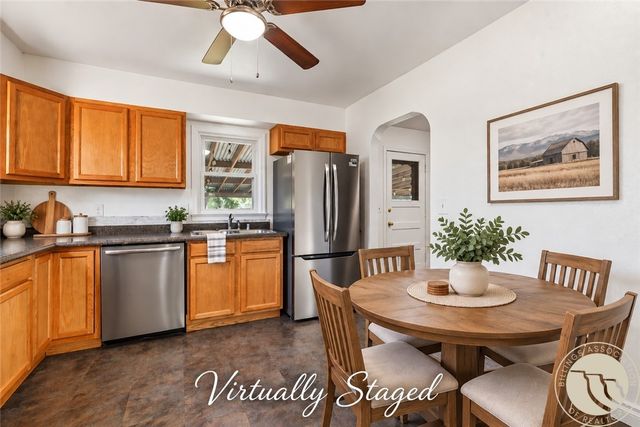 446 Sioux Ln, Billings, MT 59105
