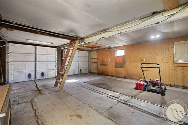 446 Sioux Ln, Billings, MT 59105