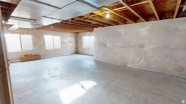 7506 W DESERT BRUMBY, Herriman, UT 84096