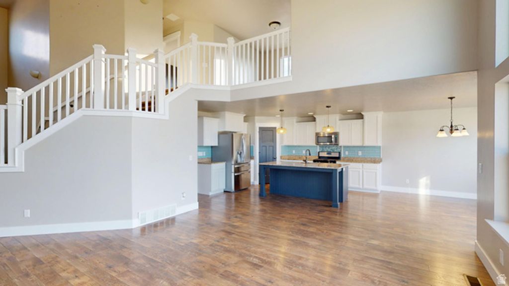 7506 W DESERT BRUMBY, Herriman, UT 84096