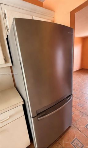 185 NW 82nd St 1, Miami, FL 33150