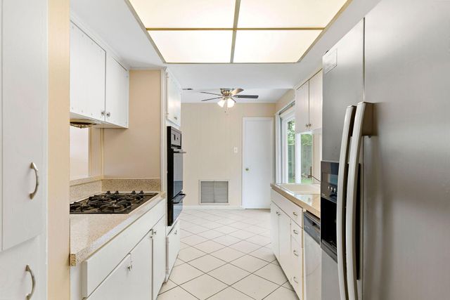 5522 Ariel Street, Houston, TX 77096