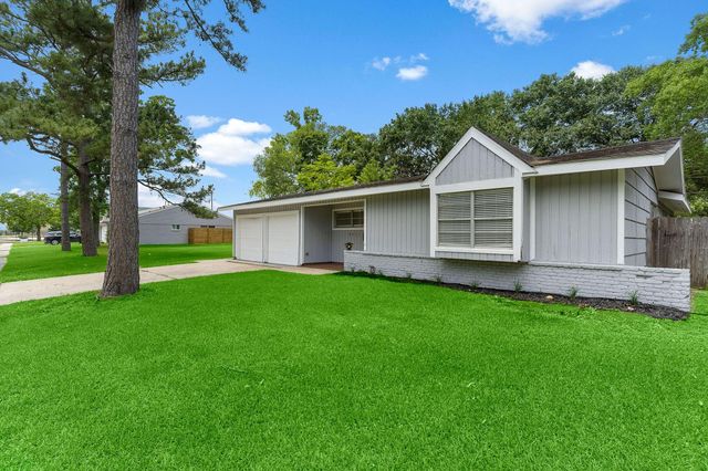 5522 Ariel Street, Houston, TX 77096