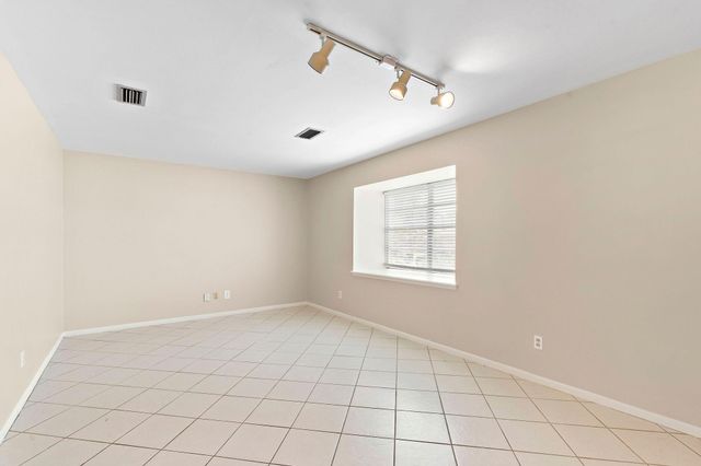 5522 Ariel Street, Houston, TX 77096
