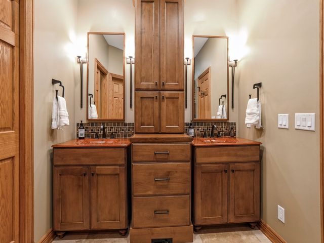 11576 NW Timberbrooke Lane, Grimes, IA 50111