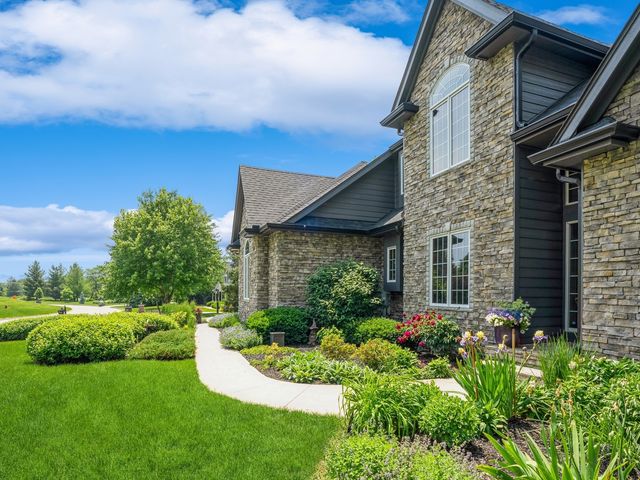 11576 NW Timberbrooke Lane, Grimes, IA 50111