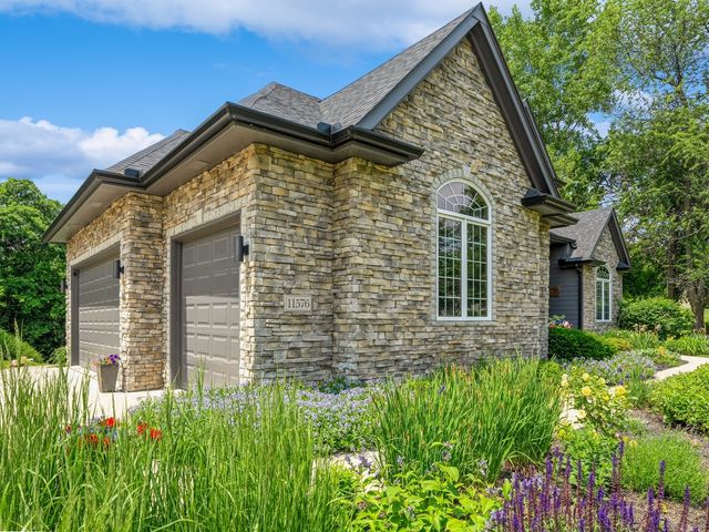 11576 NW Timberbrooke Lane, Grimes, IA 50111