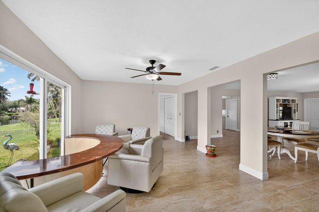 1262 Essex Drive, Wellington, FL 33414