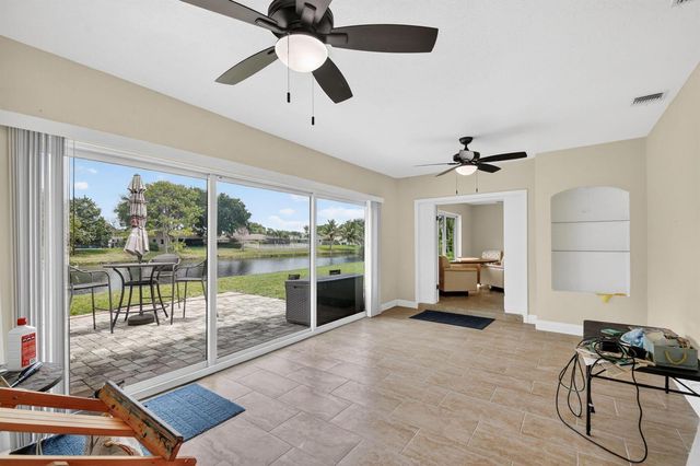 1262 Essex Drive, Wellington, FL 33414