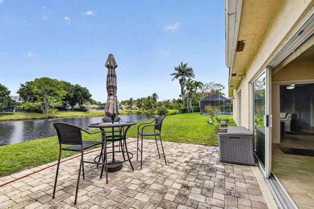 1262 Essex Drive, Wellington, FL 33414