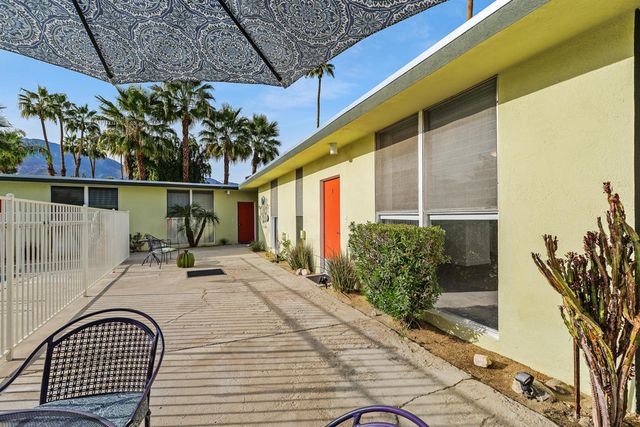 1777 E Arenas Road 1, Palm Springs, CA 92262