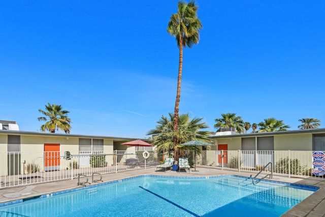 1777 E Arenas Road 1, Palm Springs, CA 92262
