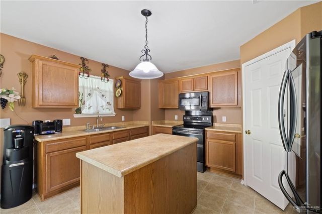 3155 Obsidian, Brownsville, TX 78526