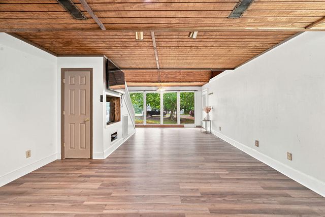 9814 Miller Country Road, Soddy Daisy, TN 37379