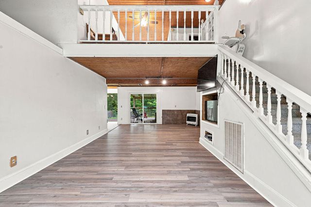 9814 Miller Country Road, Soddy Daisy, TN 37379
