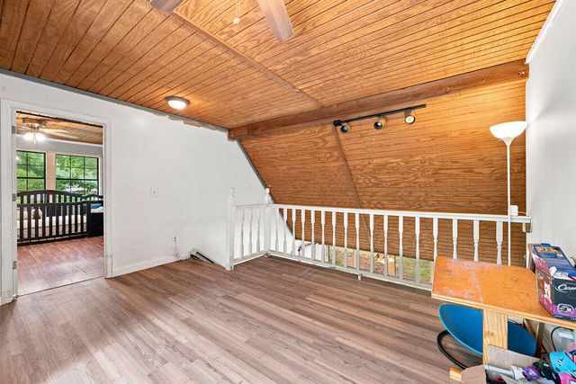 9814 Miller Country Road, Soddy Daisy, TN 37379