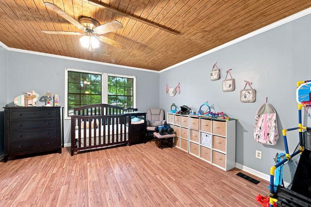 9814 Miller Country Road, Soddy Daisy, TN 37379
