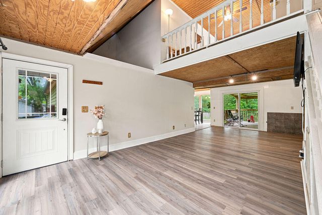 9814 Miller Country Road, Soddy Daisy, TN 37379