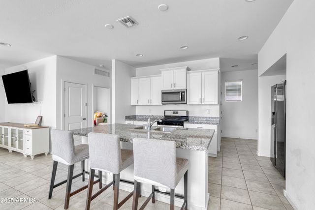 4916 S 107TH Lane, Tolleson, AZ 85353