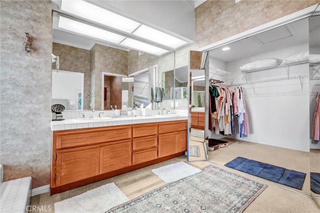 11 Harborcrest, Irvine, CA 92604