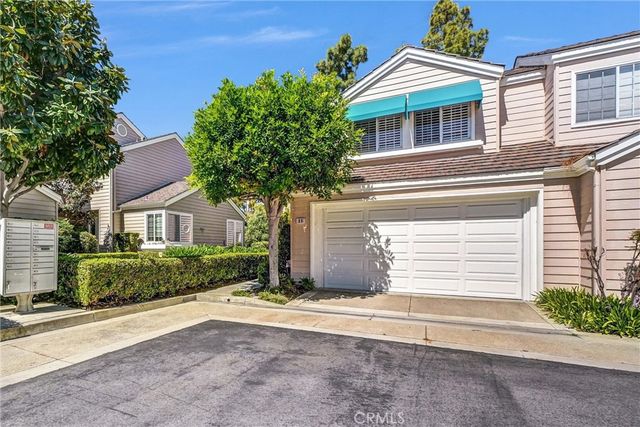 11 Harborcrest, Irvine, CA 92604