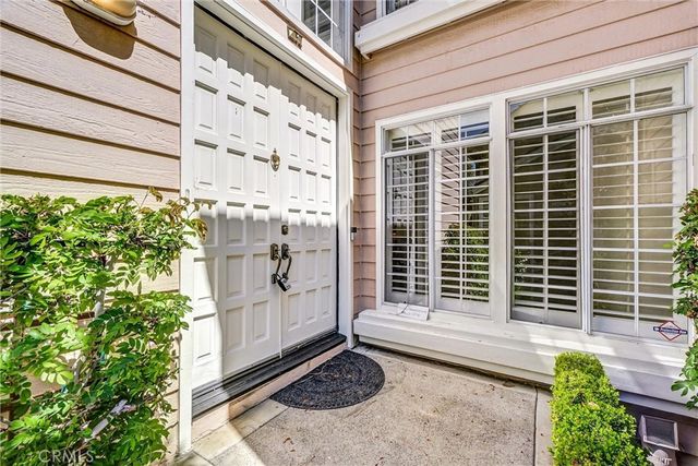 11 Harborcrest, Irvine, CA 92604