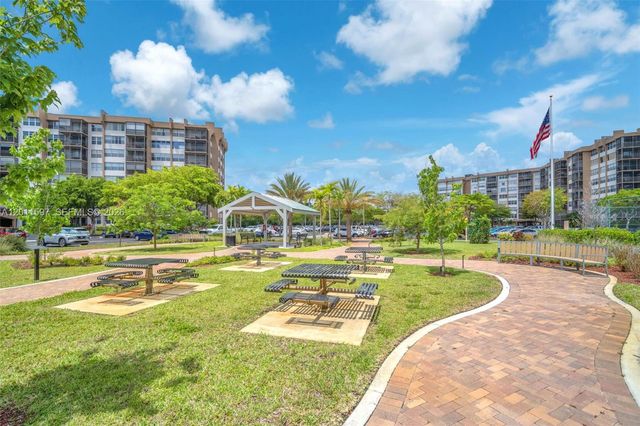 1200 Saint Charles Pl 415, Pembroke Pines, FL 33026