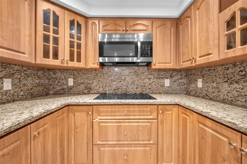 1200 Saint Charles Pl 415, Pembroke Pines, FL 33026