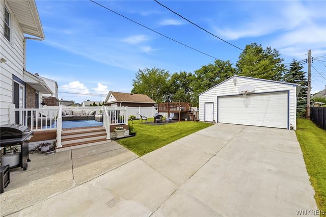 37 Petan Drive, Cheektowaga, NY 14225