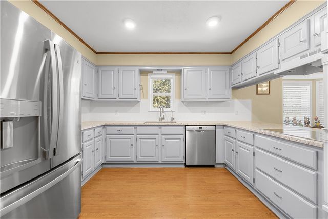 3 Bobby Jones Lane, Hilltop Lakes, TX 77871