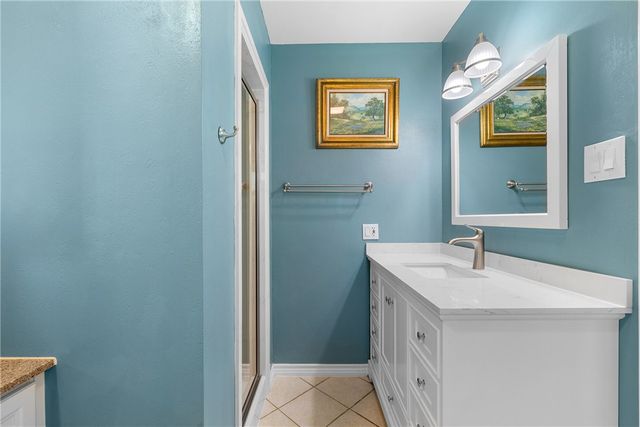 3 Bobby Jones Lane, Hilltop Lakes, TX 77871