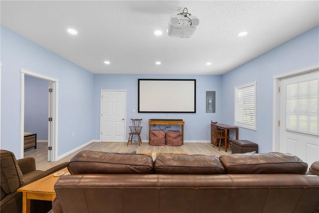 3 Bobby Jones Lane, Hilltop Lakes, TX 77871