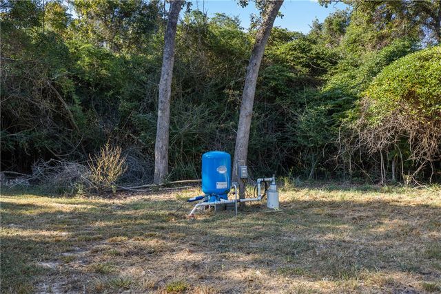 3 Bobby Jones Lane, Hilltop Lakes, TX 77871