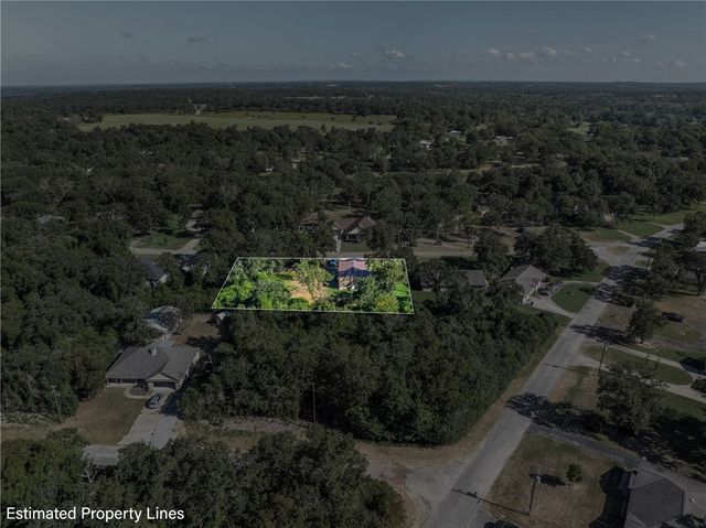 3 Bobby Jones Lane, Hilltop Lakes, TX 77871