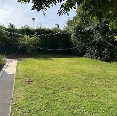 15440 Dickens Street, Sherman Oaks, CA 91403