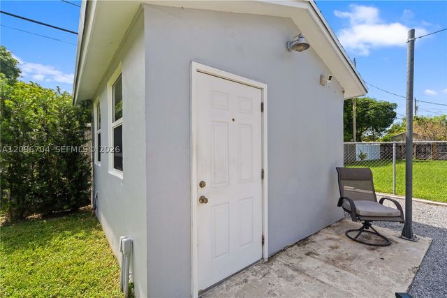 8730 SW 190th St, Cutler Bay, FL 33157
