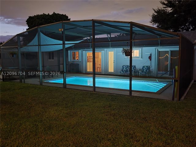 8730 SW 190th St, Cutler Bay, FL 33157