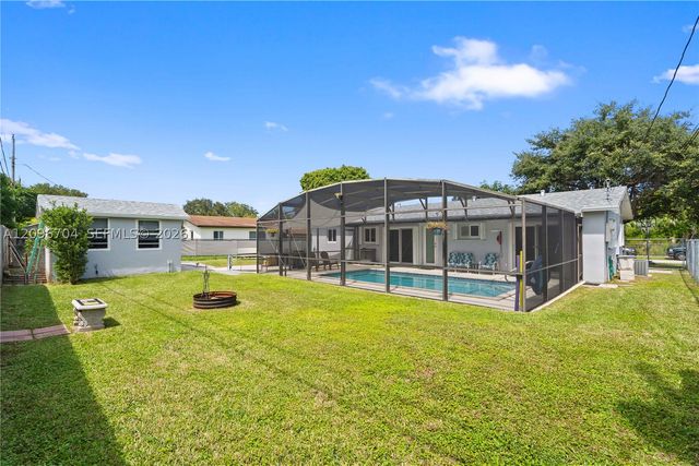 8730 SW 190th St, Cutler Bay, FL 33157