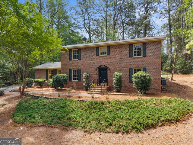 213 Wendwood Drive, Statesboro, GA 30458