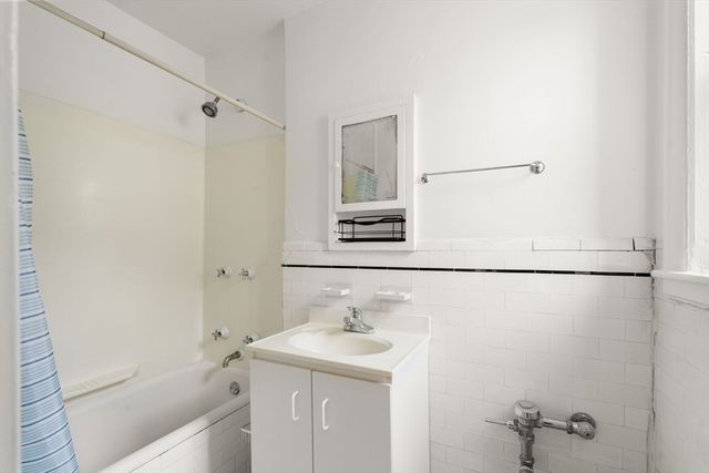 97 Chester St 8, Boston, MA 02134