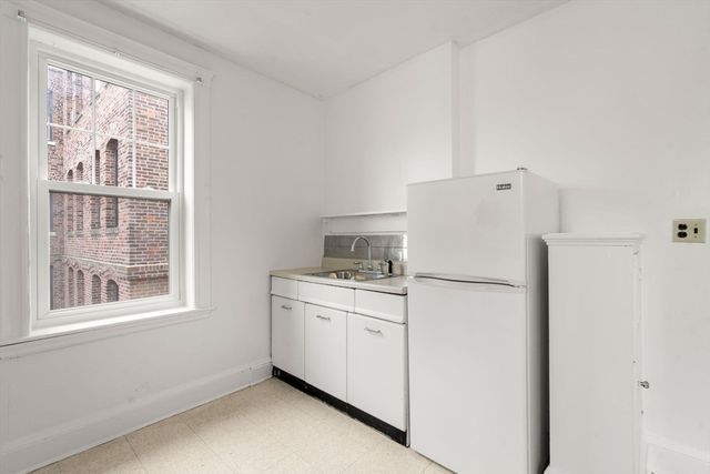 97 Chester St 8, Boston, MA 02134