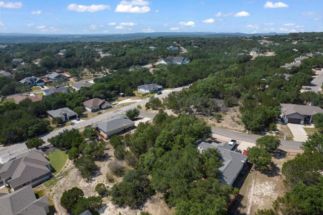 21107 Nimitz Ave, Lago Vista, TX 78645