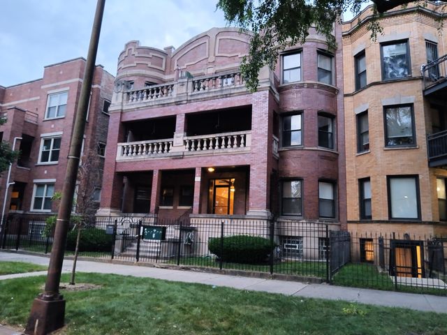 5741 S Michigan Avenue 1N, Chicago, IL 60637