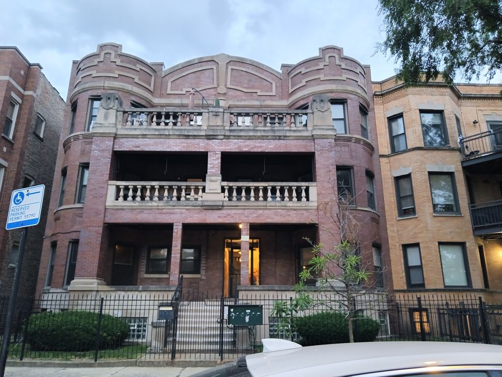5741 S Michigan Avenue 1N, Chicago, IL 60637