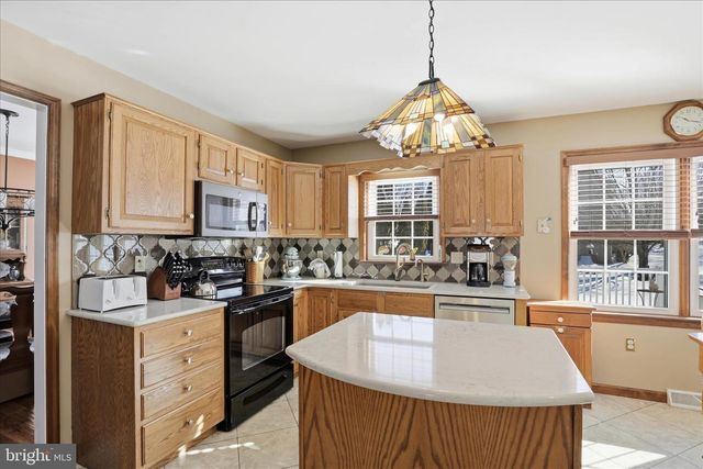 3 KAREN CT, Stevens, PA 17578