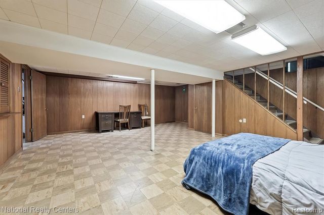 2082 Kingswood Drive, Flint, MI 48507